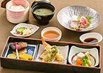 味覚弁当…2,200円